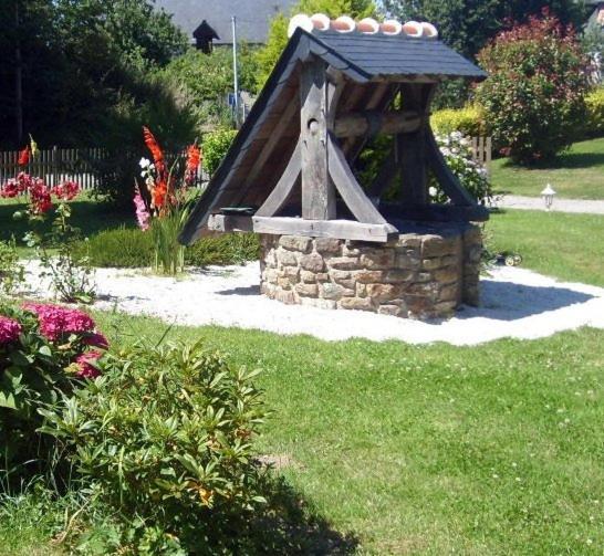 Bed and Breakfast Domaine De La Basse Orme Les Iffs Экстерьер фото